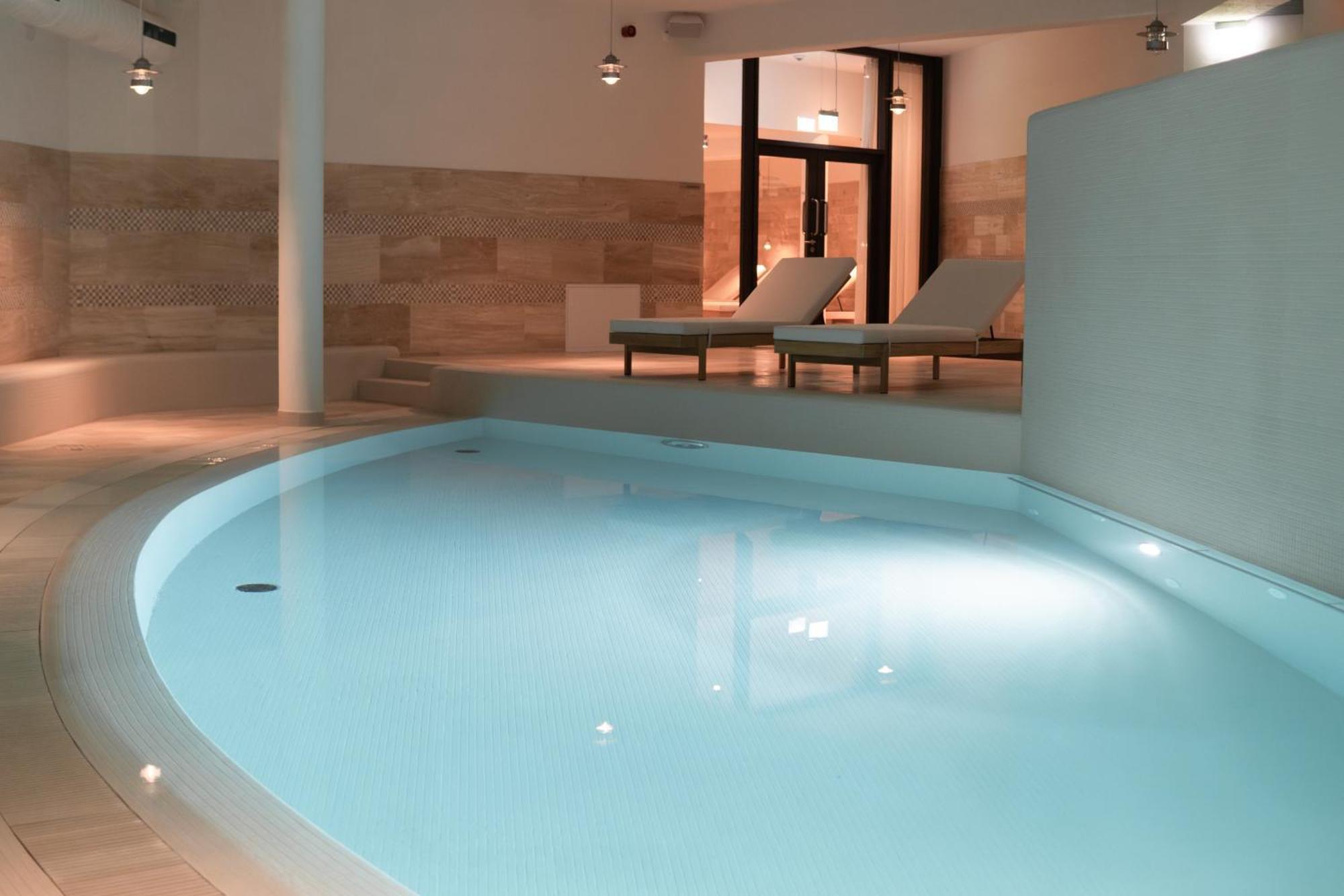 Elzland Hotel Pfauen Wellness & Spa Ельцах Екстер'єр фото